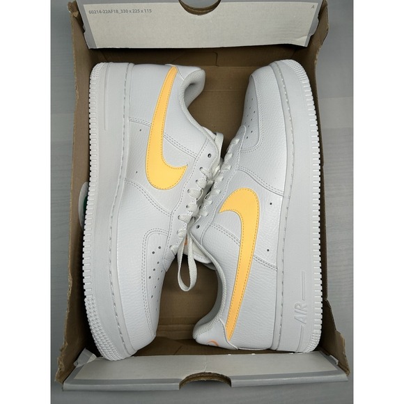 Nike Air Force 1 '07 White Melon Tint W - Sz 12 - FQ2742 100 - Pre Owned/No Lid - Picture 2 of 6